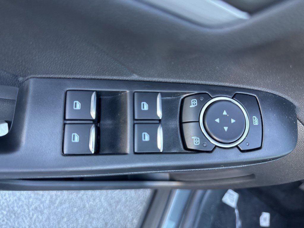 2025 Ford Escape Plug-In Hybrid photo 24