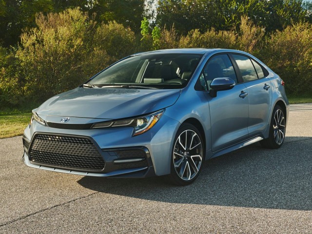 2020 Toyota Corolla SE's photo