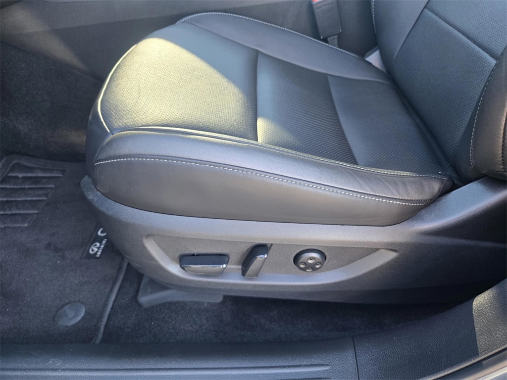 2025 Infiniti QX55 Luxe photo 14
