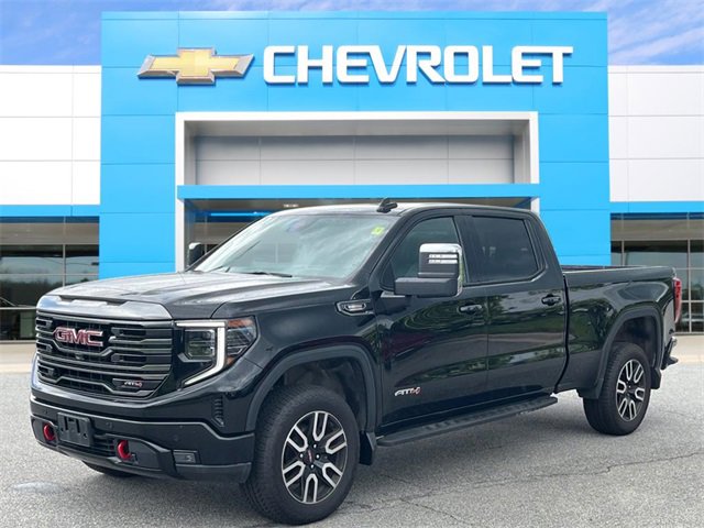 Used 2023 Onyx Black GMC AT4 image 1