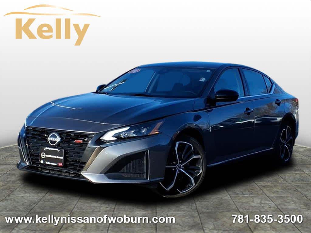 2024 Nissan Altima SR