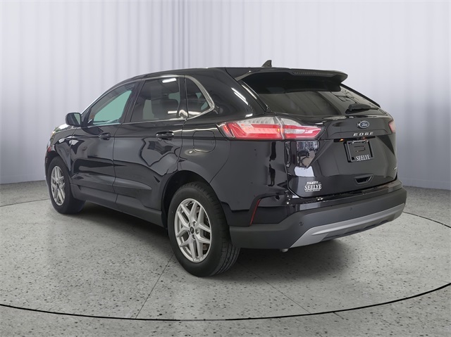 2024 Ford Edge SEL photo 4