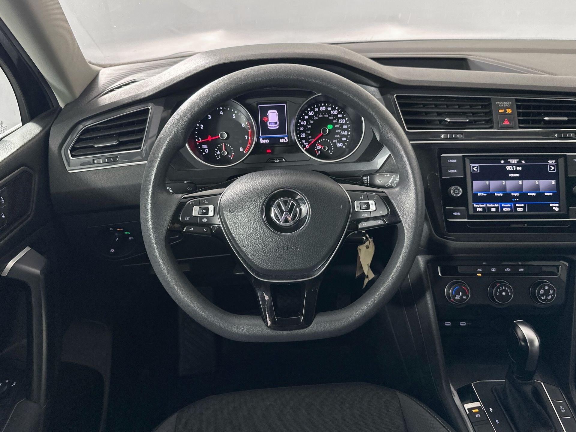 2021 Volkswagen Tiguan S photo 16