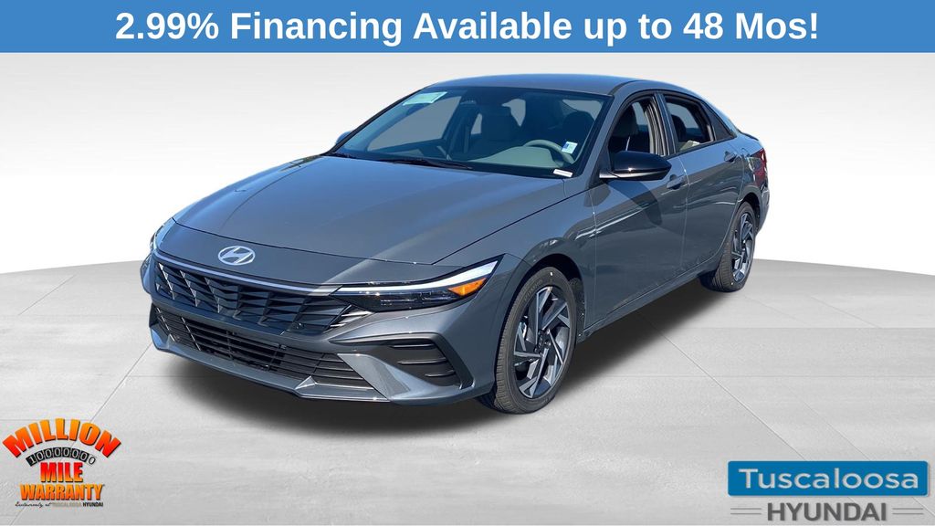 2025 Hyundai Elantra SEL Sport photo 3