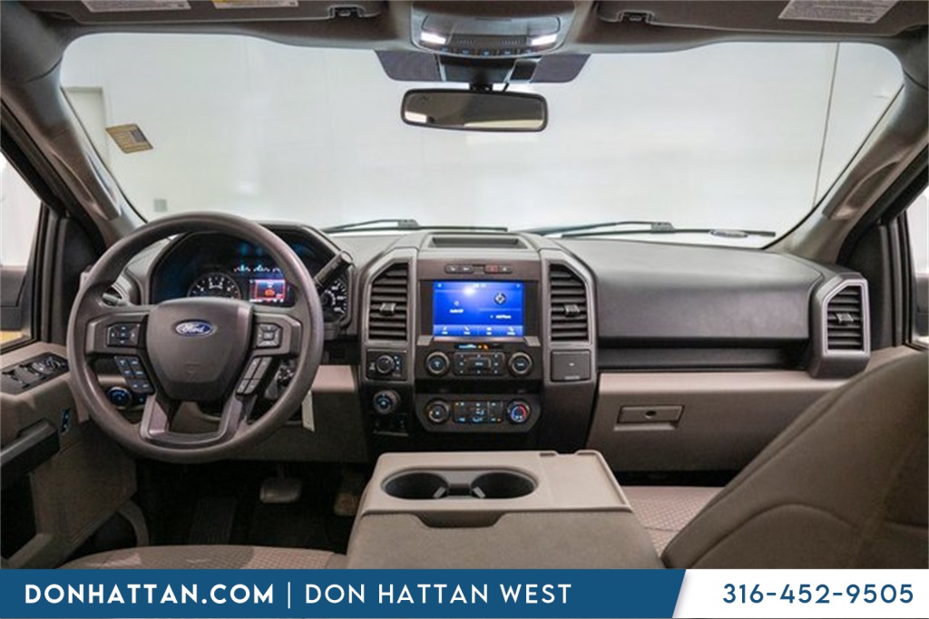 2020 Ford F-150 XLT photo 2