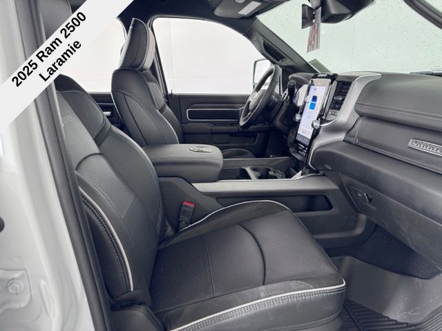 2025 Ram 2500 Laramie photo 17