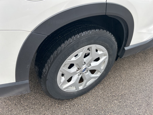 2020 Subaru Forester Base photo 14