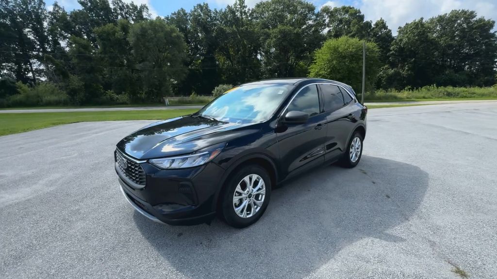 2024 Ford Escape Active photo 3