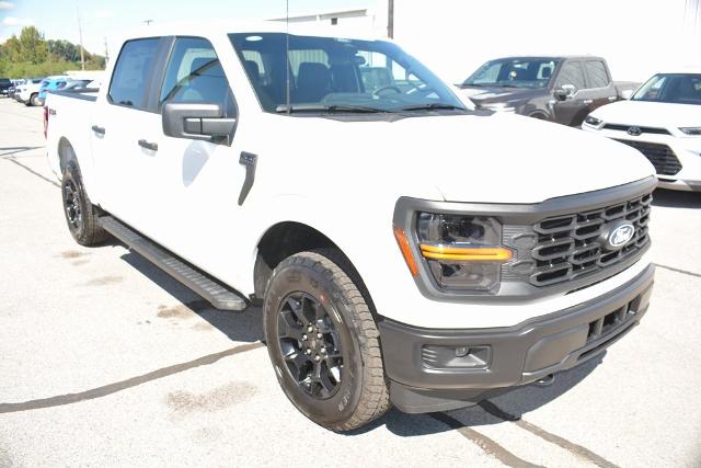 2025 Ford F-150 STX photo 4