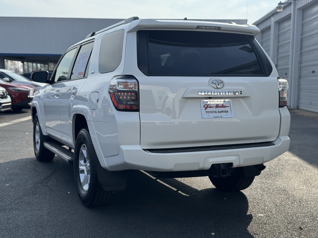 2023 Toyota 4Runner SR5 Premium photo 3