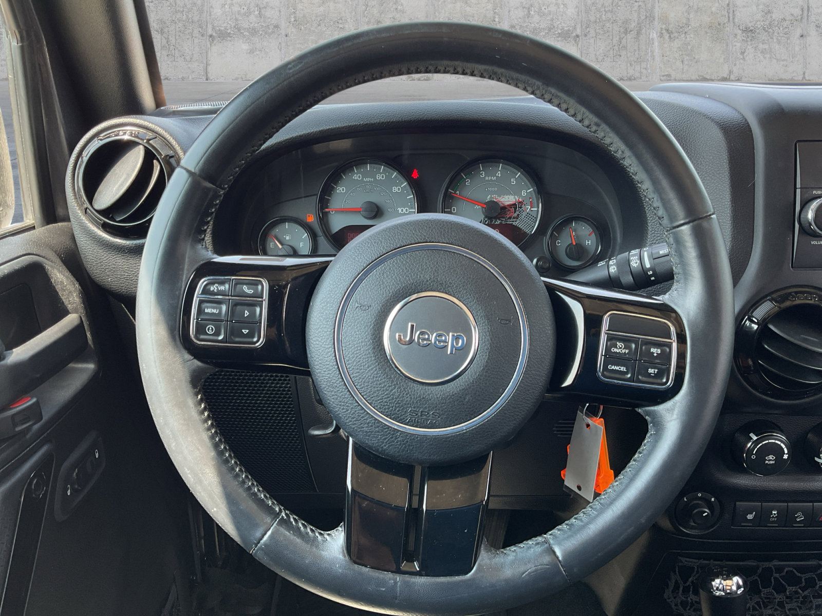 2016 Jeep Wrangler Unlimited Sahara photo 16