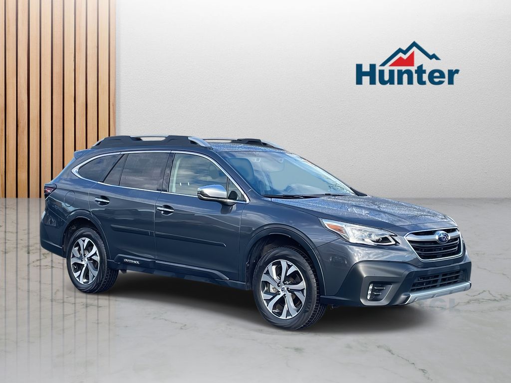 2022 Subaru Outback Touring's photo
