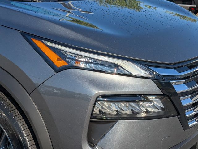 2026 Nissan Rogue S photo 8