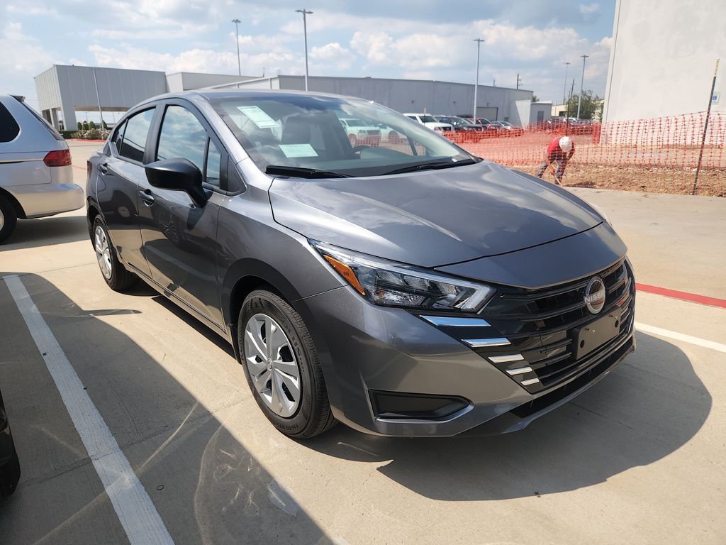 2025 Nissan Versa Sedan