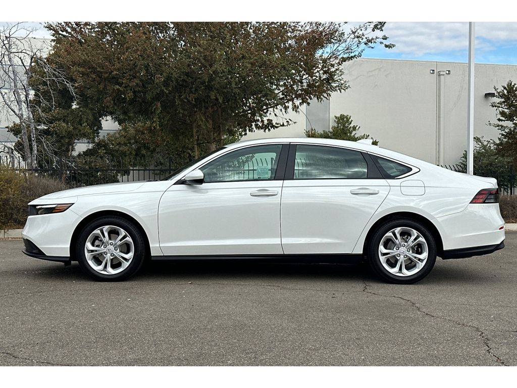 2025 Honda Accord 1.5T LX photo 8