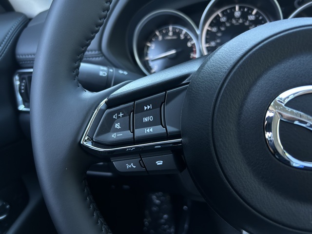 2025 Mazda CX-5 2.5 S Preferred photo 13