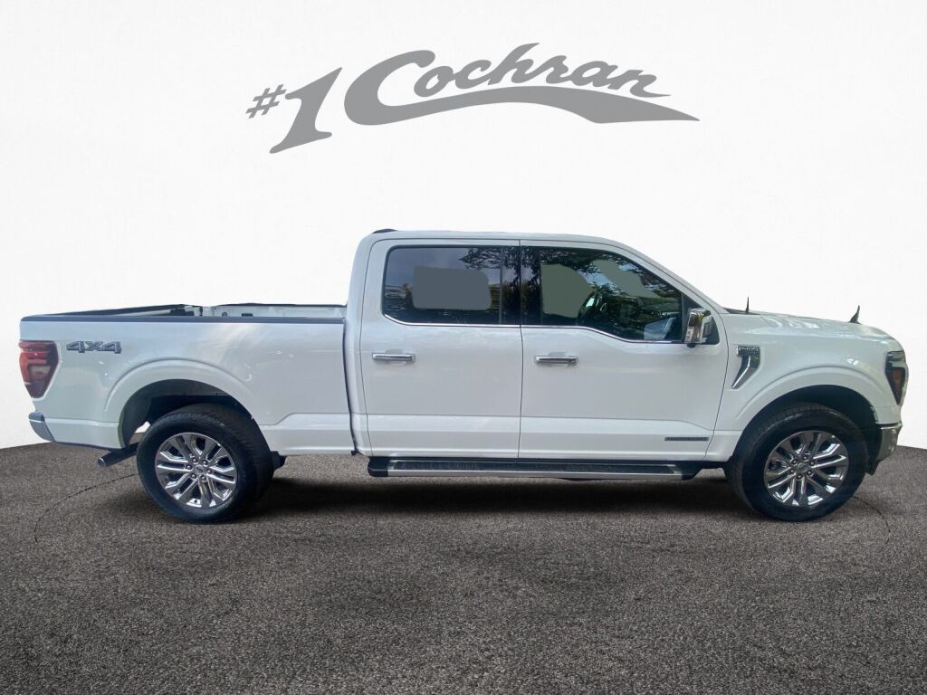 2025 Ford F-150 Lariat photo 8