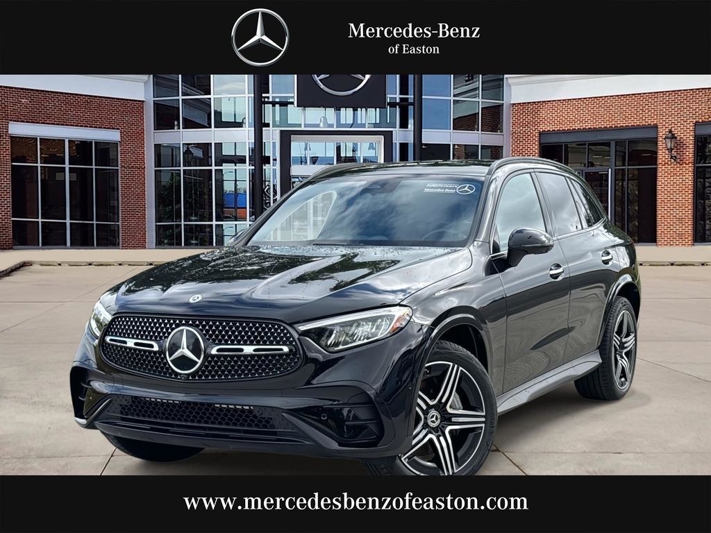 2025 Mercedes-Benz GLC