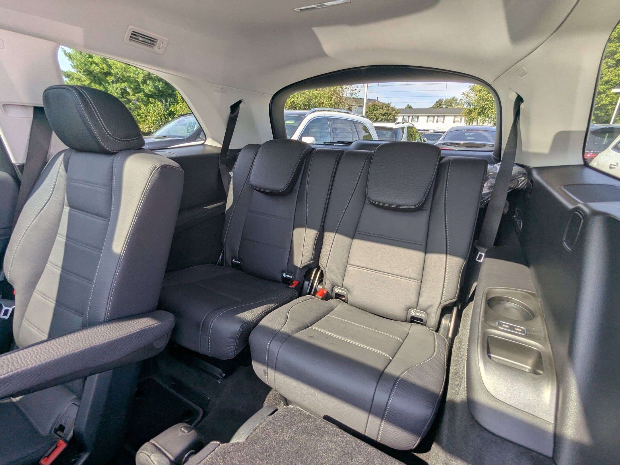 2026 Mercedes Benz GLS 450 4MATIC photo 28