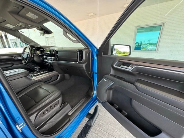 2022 Chevrolet Silverado 1500 LTZ photo 11