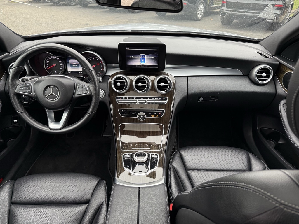 2018 Mercedes Benz C 300 4MATIC photo 3