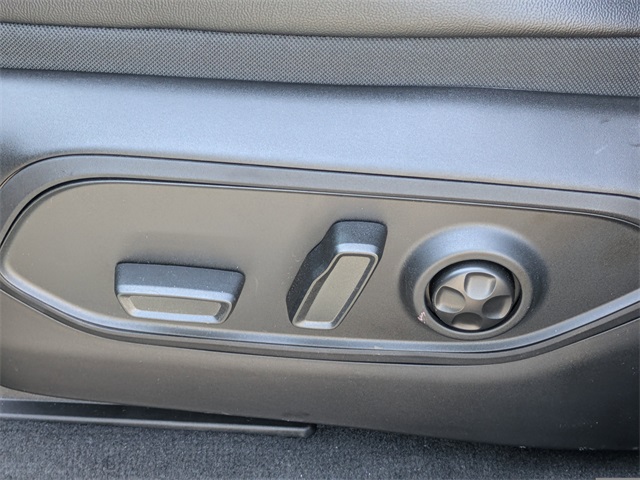 2025 Jeep Grand Cherokee Limited photo 22