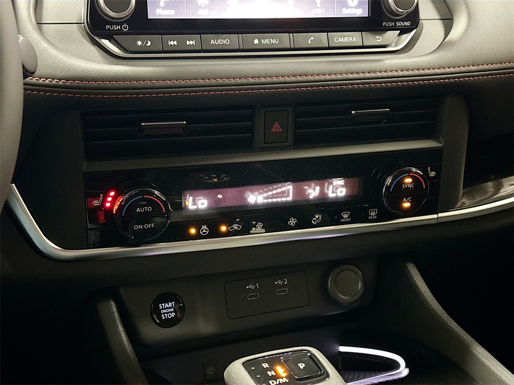 2026 Nissan Rogue SV photo 30