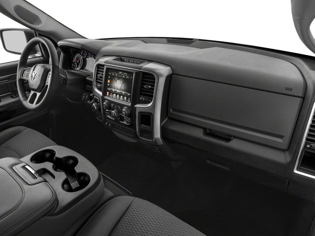 2017 Ram 1500 SLT photo 16