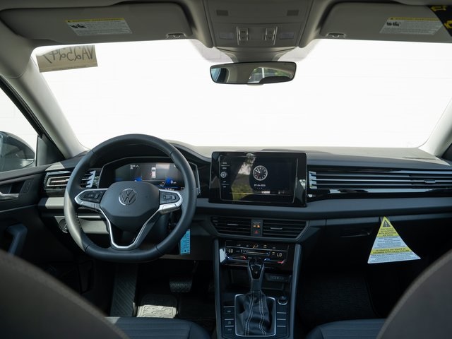 2025 Volkswagen Jetta 1.5T S photo 10