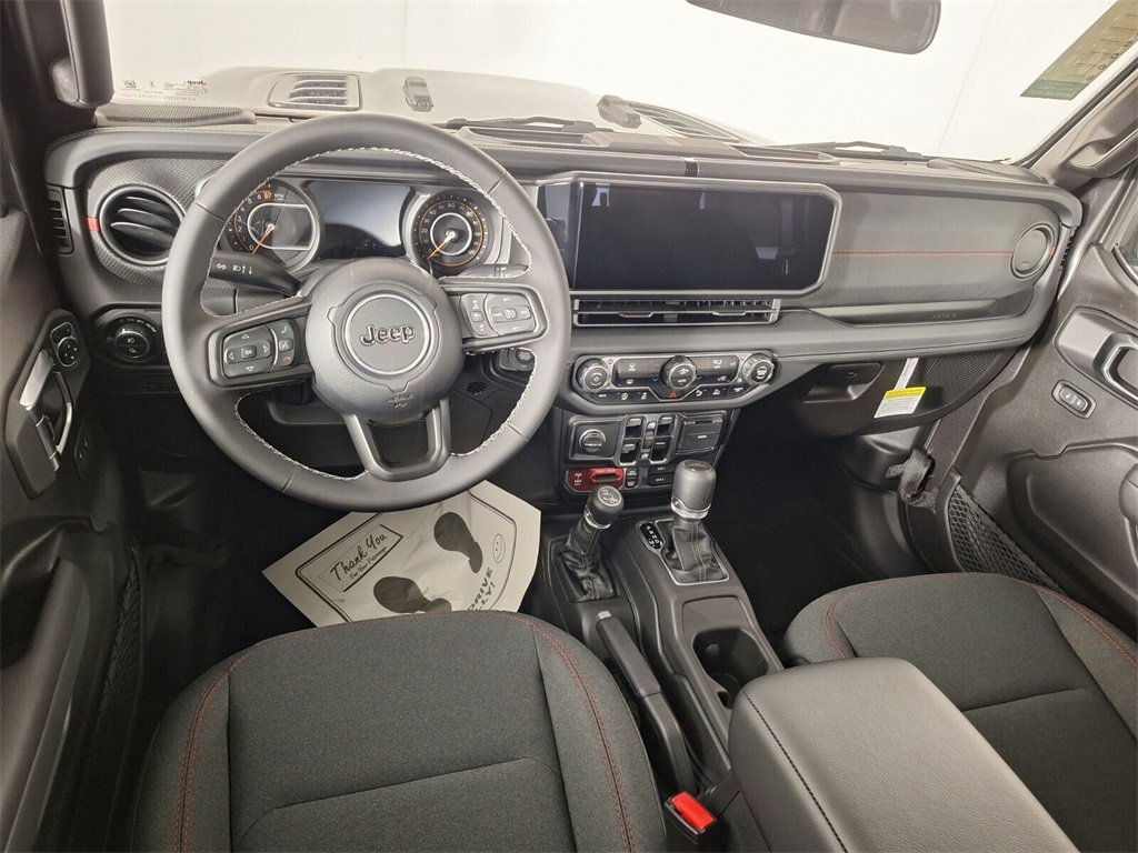 2025 Jeep Gladiator Rubicon photo 16