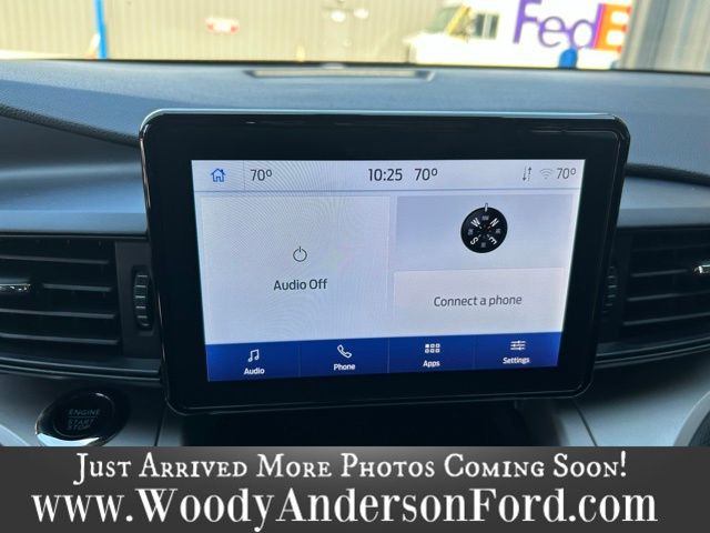 2022 Ford Explorer XLT photo 11