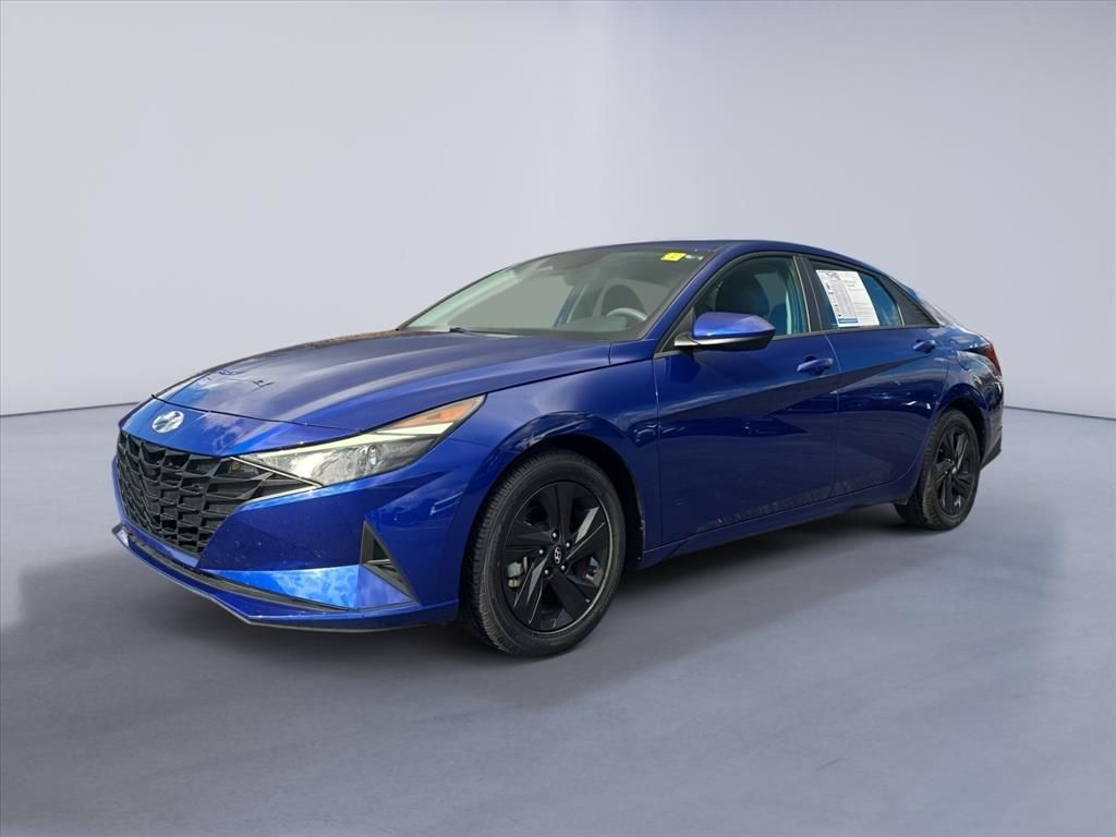 2023 Hyundai Elantra SEL's photo