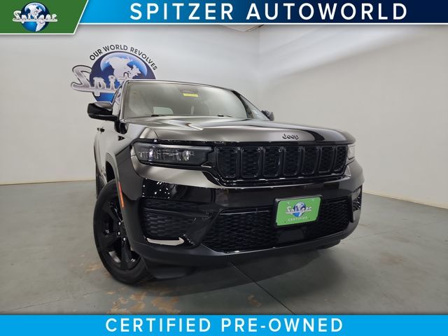 2022 Jeep Grand Cherokee Altitude