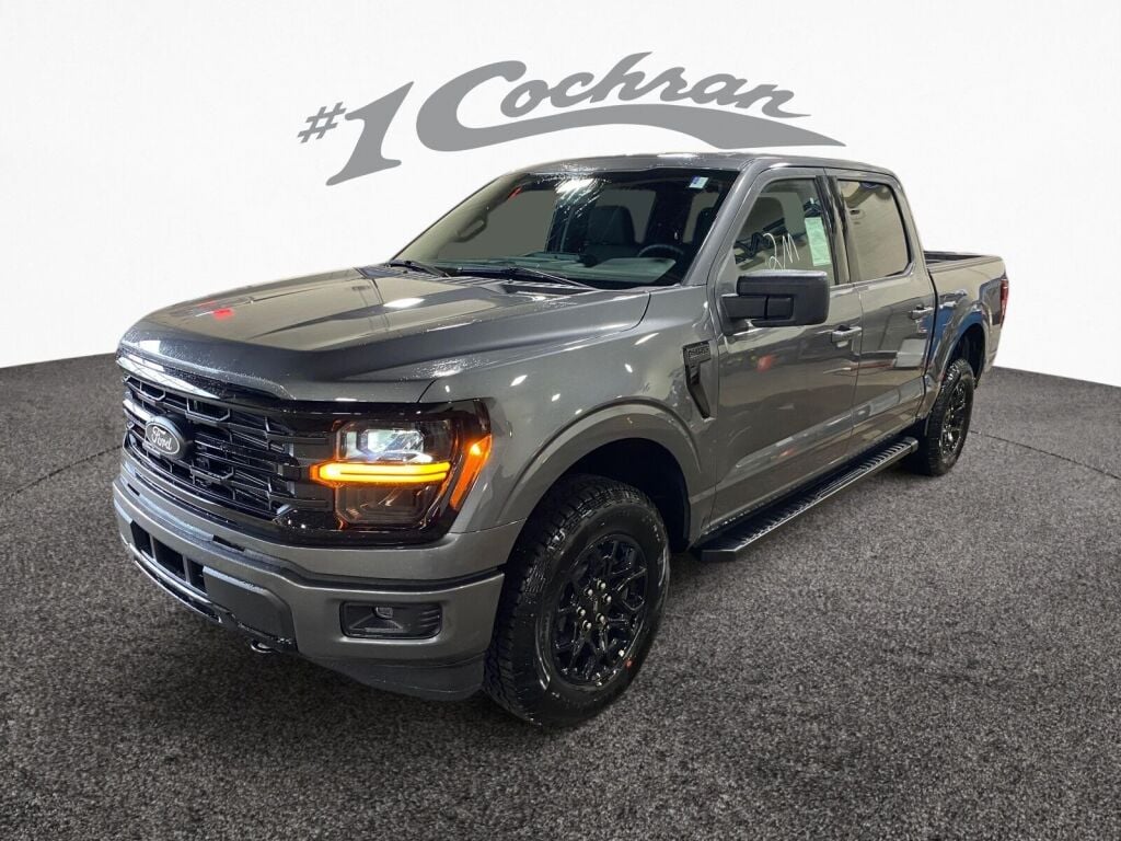 2025 Ford F-150 XLT photo 3