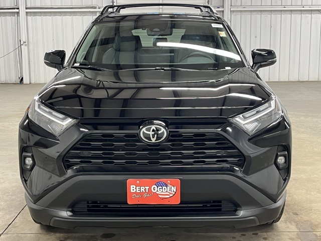 2024 Toyota RAV4 XLE Premium photo 2