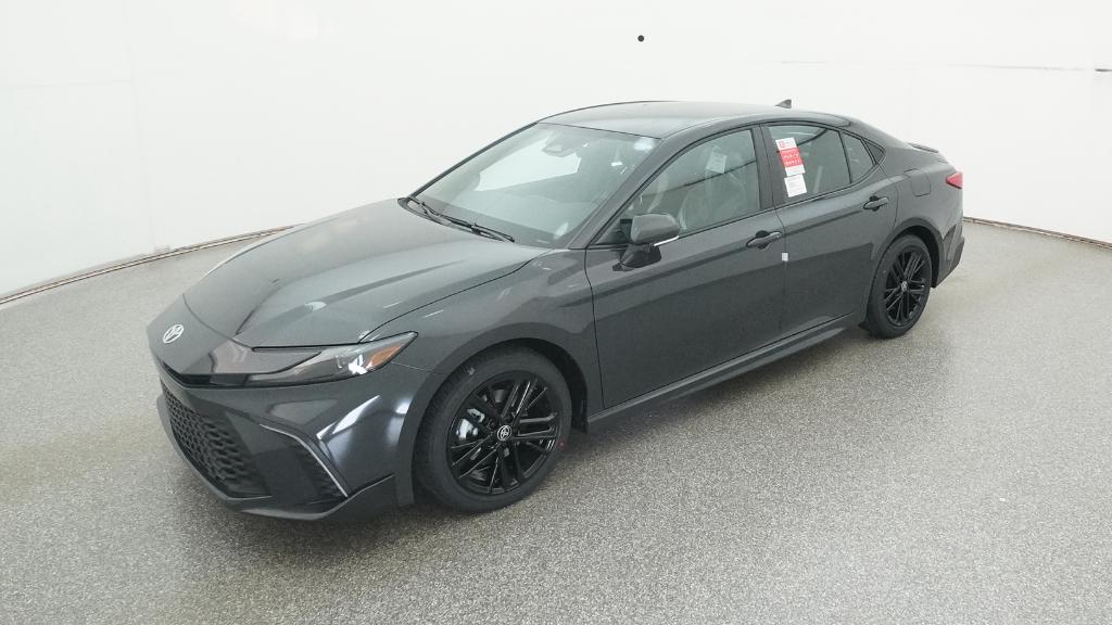2026 Toyota Camry SE's photo