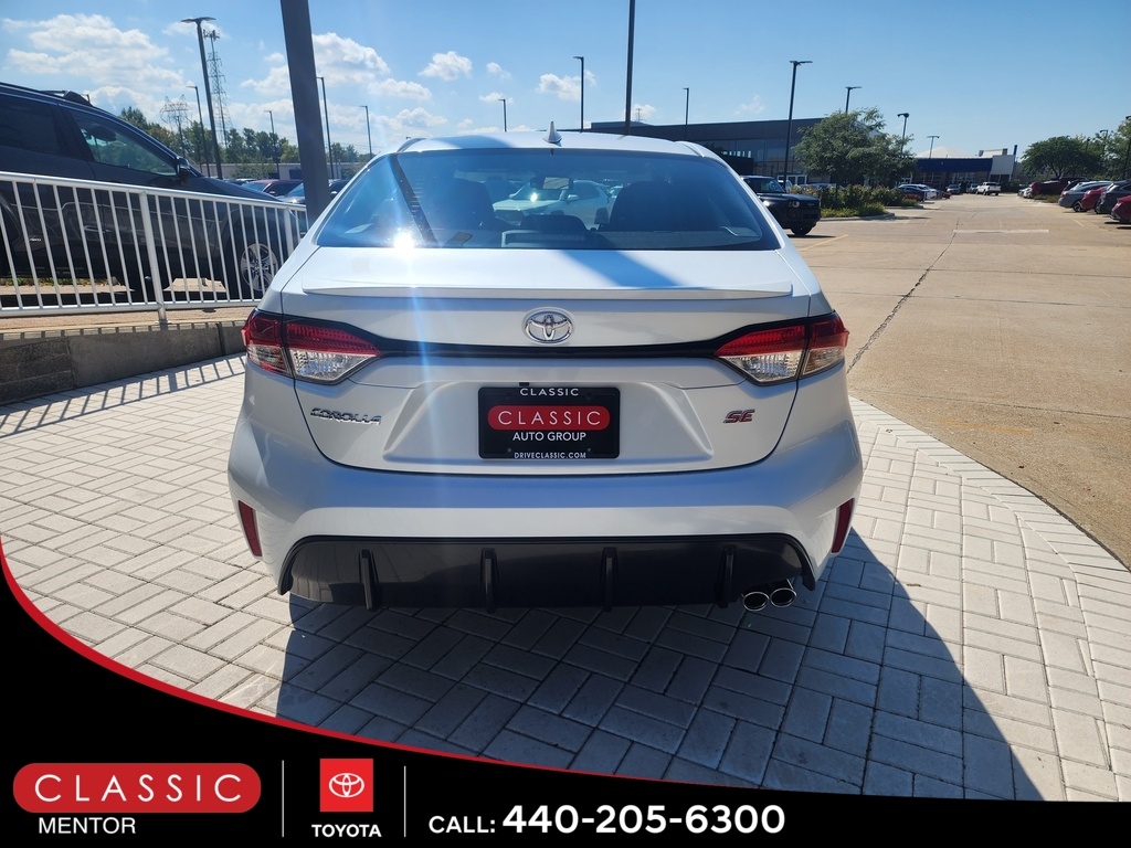 2025 Toyota Corolla SE photo 4