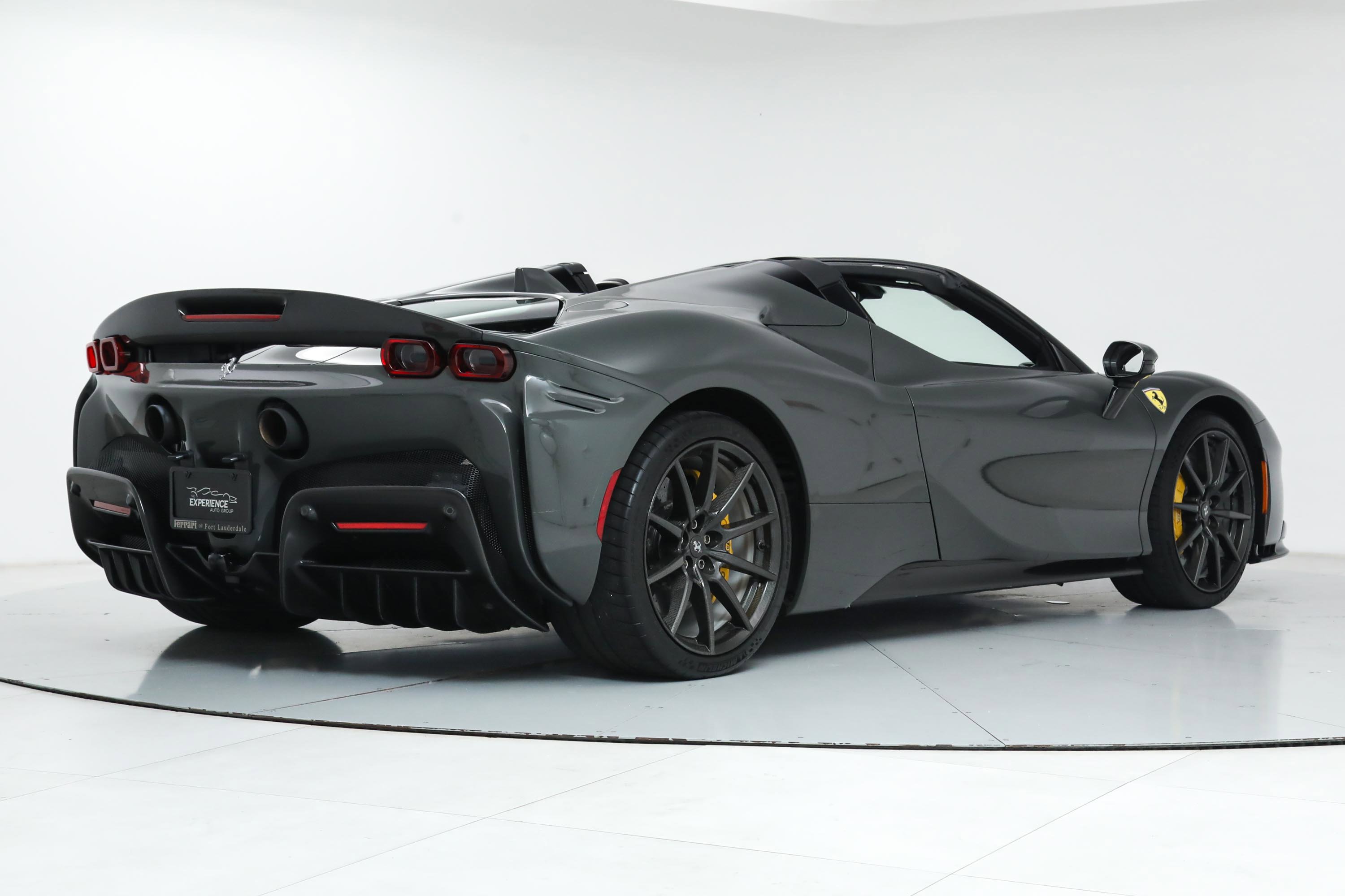 2022 Ferrari SF90 Spider Assetto Fiorano photo 3