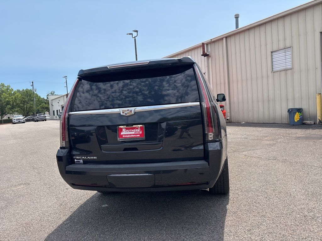 2019 Cadillac Escalade ESV Platinum photo 28