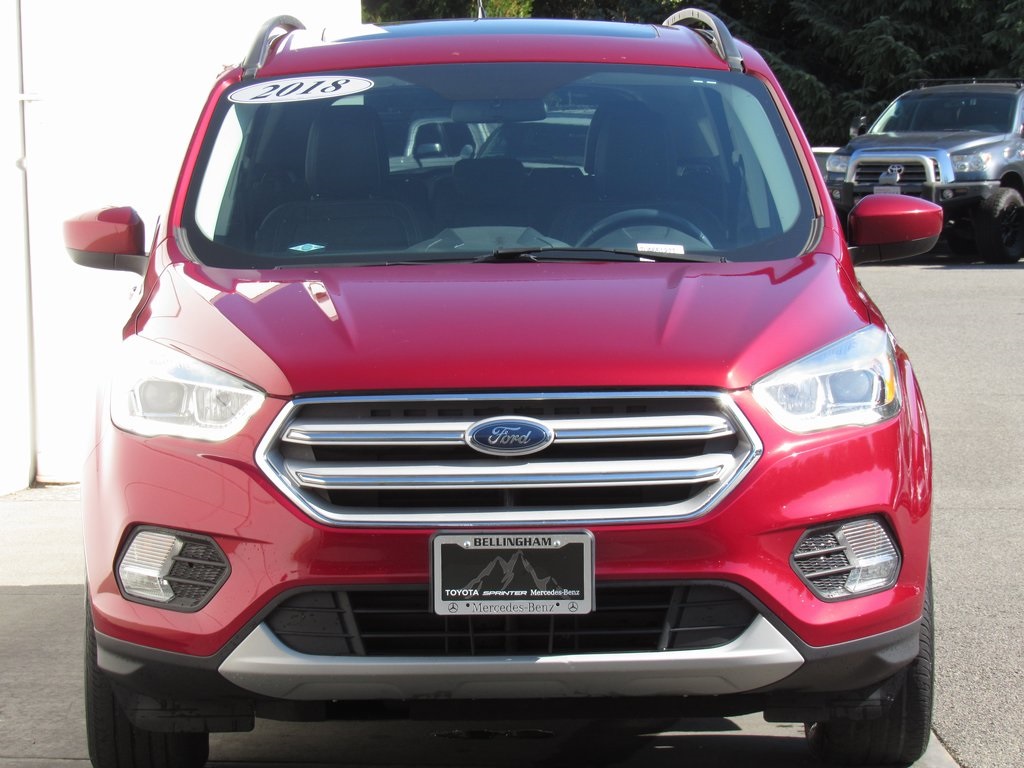2018 Ford Escape SEL photo 3