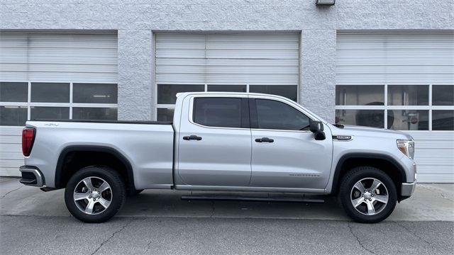 2021 GMC Sierra 1500 SLT's photo