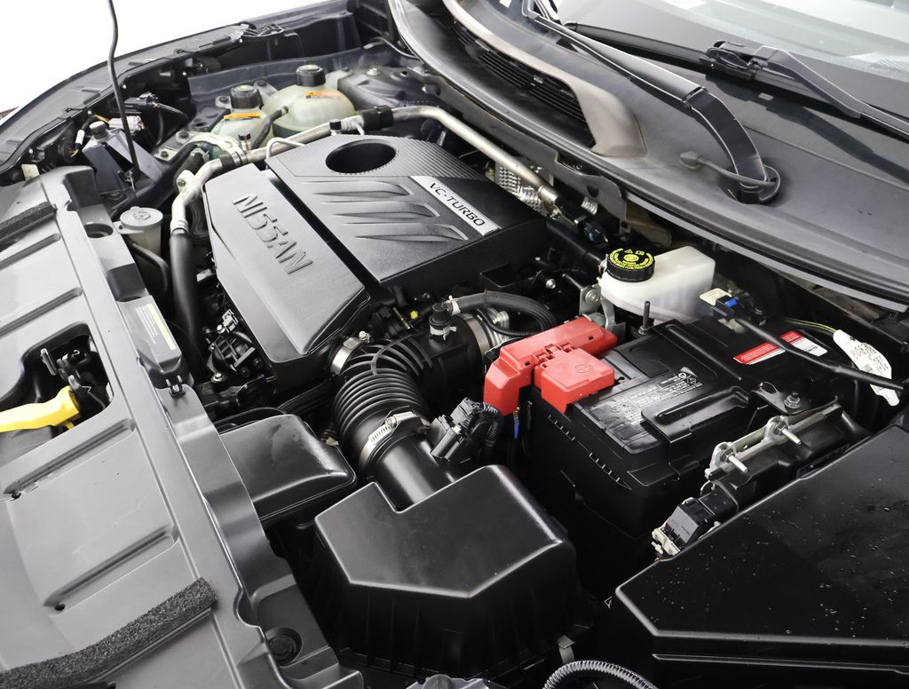 2023 Nissan Rogue SV photo 16