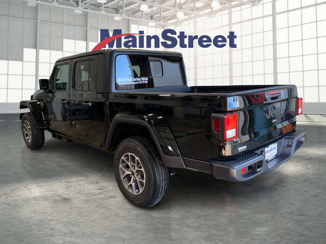 2026 Jeep Gladiator Sport S photo 3