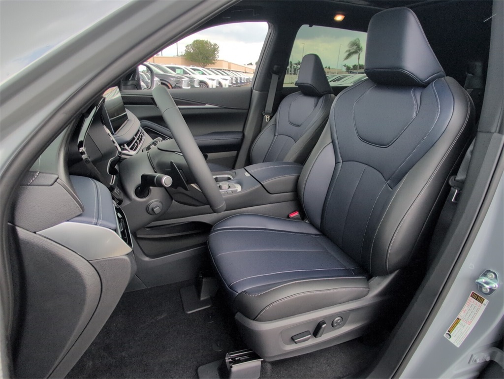2026 Infiniti QX60 AWD photo 5