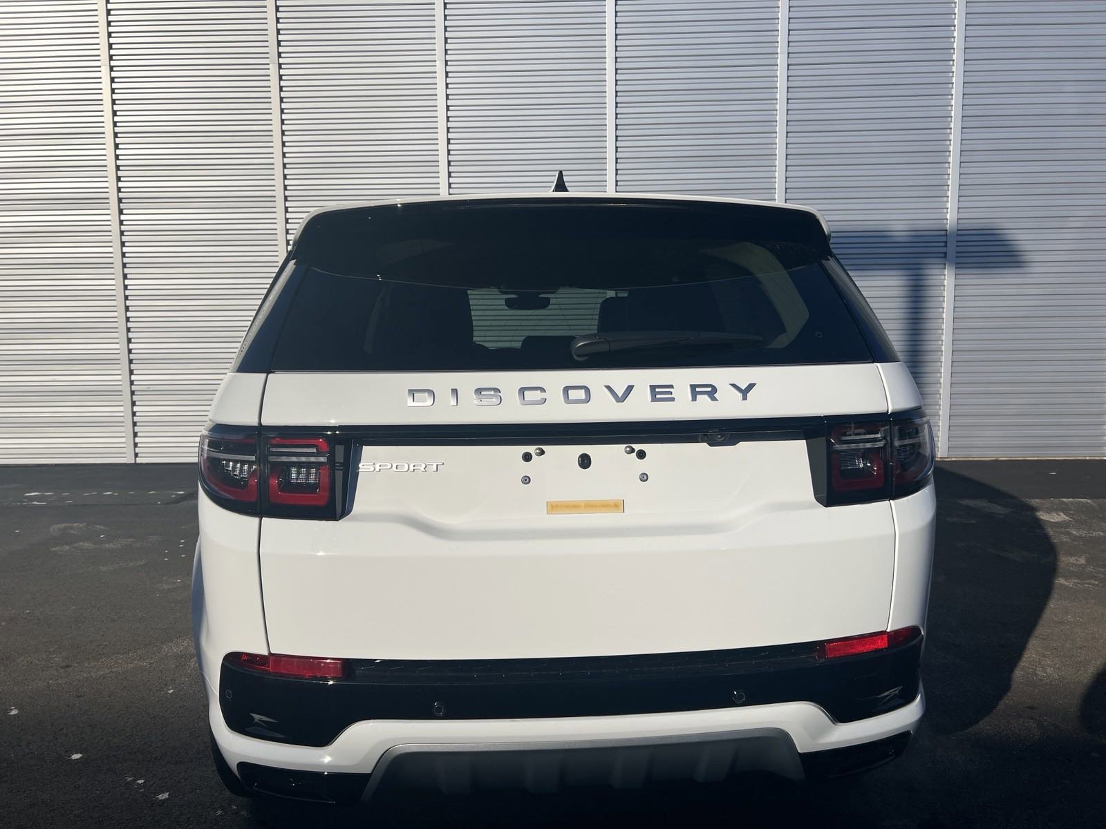 2025 Land Rover Discovery Sport S photo 2