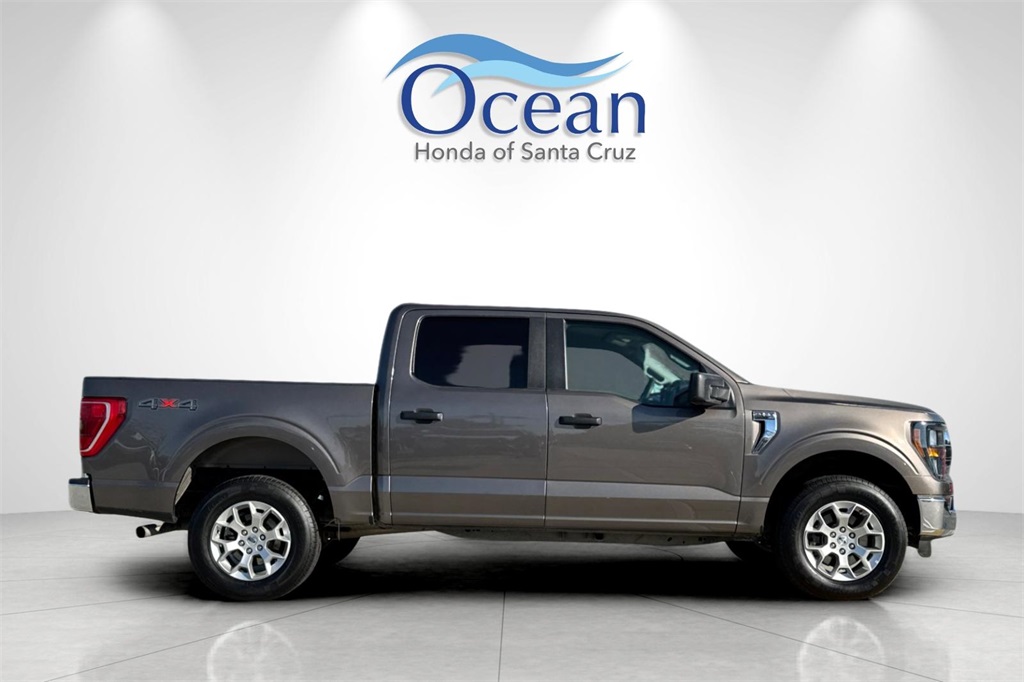 2023 Ford F-150 XLT photo 2