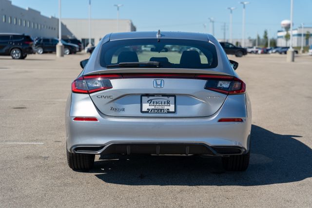 2026 Honda Civic Hatchback Sport photo 6