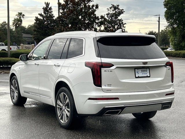2021 Cadillac XT6 Premium Luxury photo 2