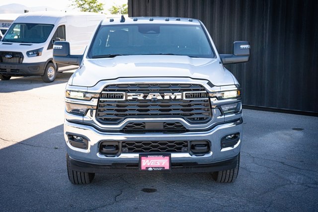 2025 Ram 3500 Big Horn photo 2