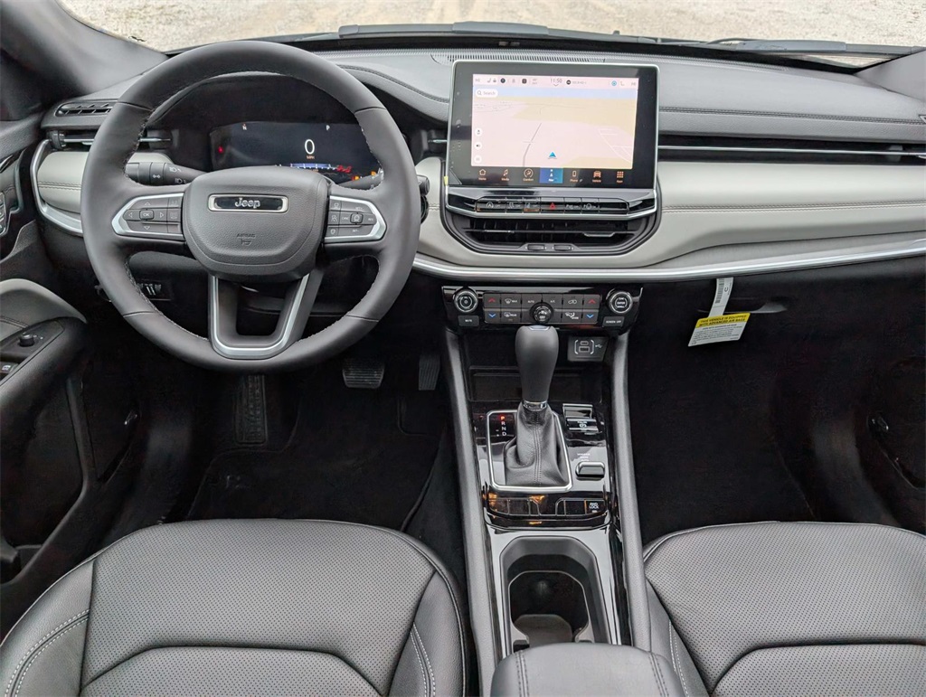 New 2025 Jeep Compass Limited Utility in Pinckney #ST535473